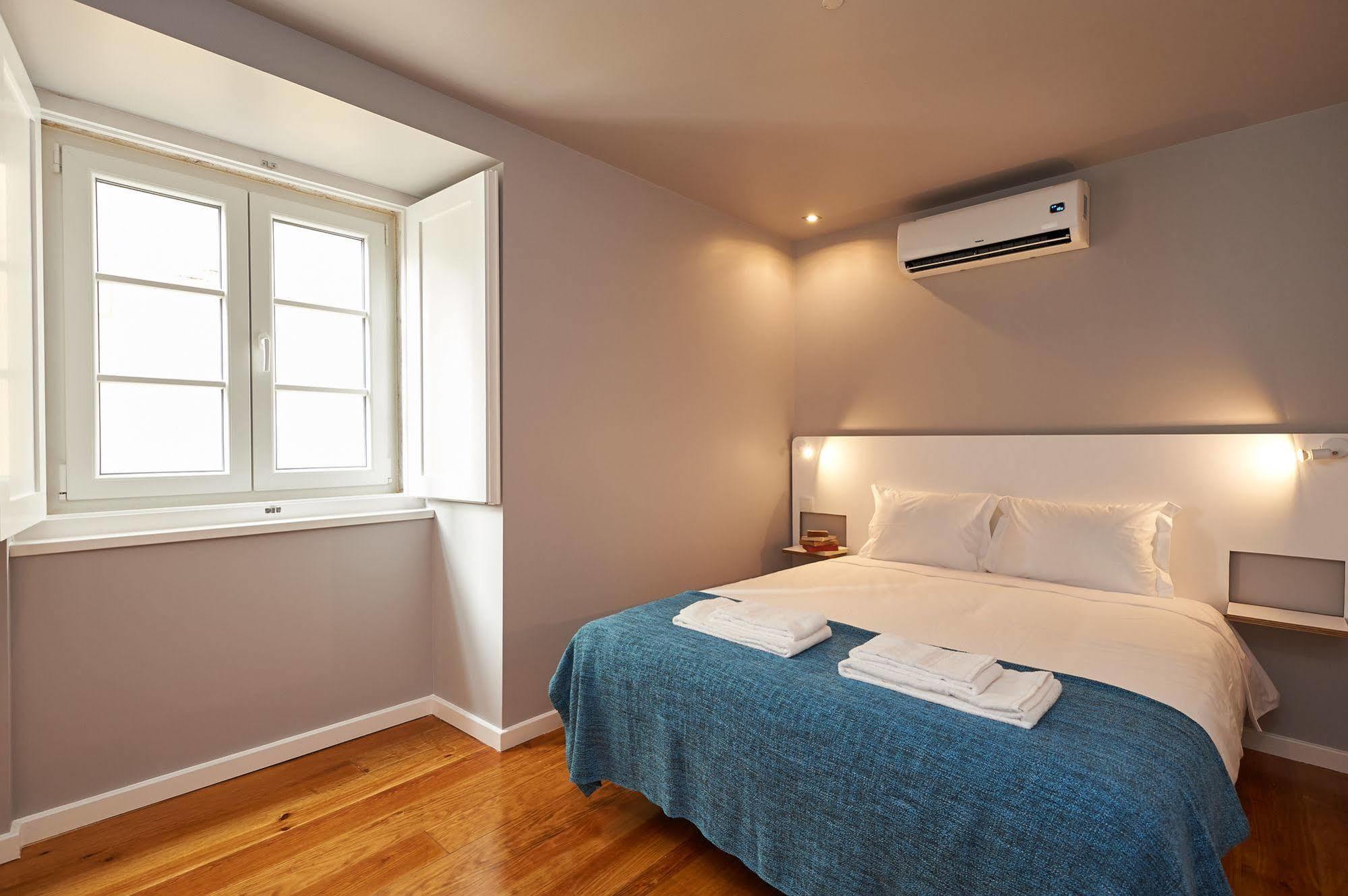 Hello Lisbon Alfama River Apartments Bagian luar foto